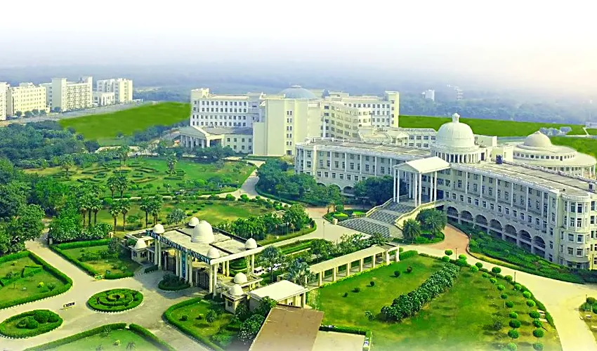 noida-international-university-campus