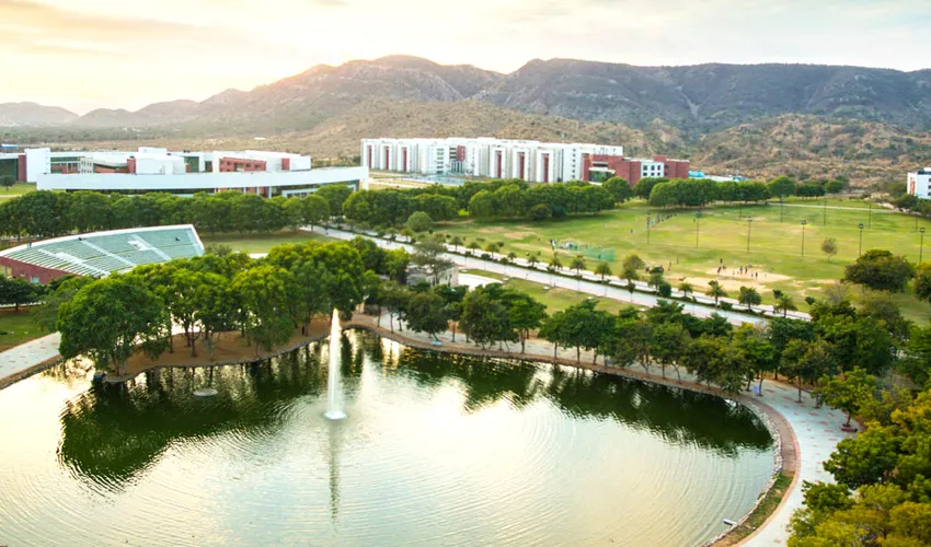 amity-university-rajasthan-jaipur
